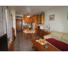Apartamento de dos dormitorios en residencial privado con piscina
