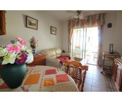 Apartamento de dos dormitorios en residencial privado con piscina