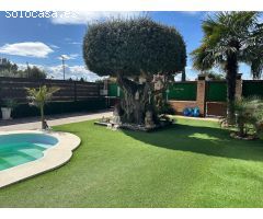 ¡Vivienda de ensueño en El Raal, Murcia! Chalet independiente con piscina.