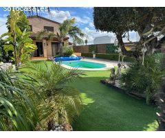 ¡Vivienda de ensueño en El Raal, Murcia! Chalet independiente con piscina.