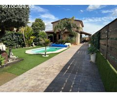 ¡Vivienda de ensueño en El Raal, Murcia! Chalet independiente con piscina.