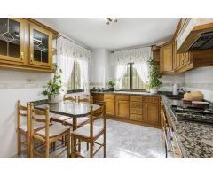 Chalet en Venta en Monachil, Granada