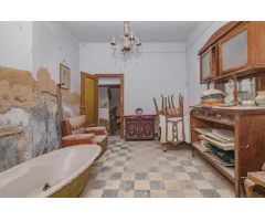 Casa con Encanto Histórico en el Centro de Otura