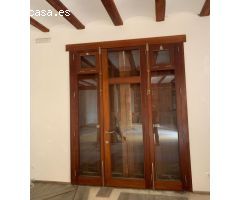 BAJO COMERCIAL ESQUINERO EN EL CARMEN,  EN LA MISMA PLAZA SANTA CRUZ .