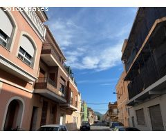 CASA DUPLEX, CENTRO DEL PUEBLO, CON EXCELENTE TRANQUILIDAD, QUIETUD Y CALMA, CON 2 AMPLIAS TERRAZAS.
