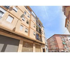 PISO DE 3 HABITACIONES.