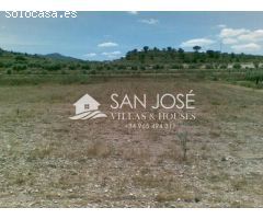 SE VENDE CASA DE CAMPO EN SAX