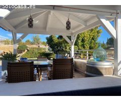 VENTA DE ESPECTACULAR CHALET EN CREVILLENTE, ALICANTE