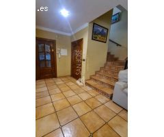 VENTA DE CASA UNIFAMILIAR EN ELDA, CENTRO. MUY BUENAS CALIDADES Y EXCELENTE UBICACIÓN
