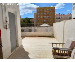 VENTA DE PISO EN ELDA MUY CÉNTRICO PARA REFORMAR