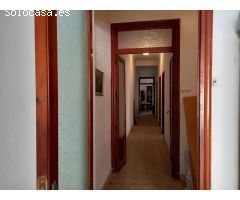 VENTA DE PISO EN ELDA MUY CÉNTRICO PARA REFORMAR