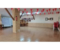 SE VENDE O ALQUILA  LOCAL  MUY BUEN ESTADO EN LA ALGUEÑA (ALICANTE)SPAIN