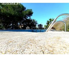 OPORTUNIDAD DE CHALET CERCA DEL MAR