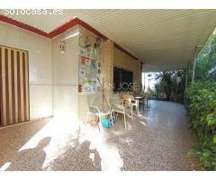OPORTUNIDAD DE CHALET CERCA DEL MAR