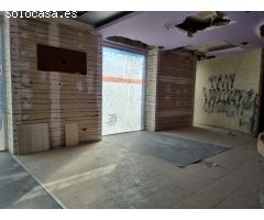 ALQUILER LOCAL COMERCIAL EN MONOVAR, ESQUINA, LUMINUSO, PARA REFORMAR