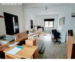 SE VENDE CHALET PARA REFORMAR EN ASPE