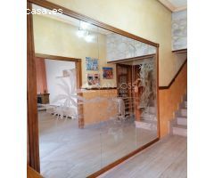 SE VENDE CASA EN PINOSO, PERFECTO ESTADO, PARA ENTRAR A VIVIR