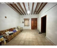 VENTA DE CASA EN ASPE EN ZONA SERRANICA PARA REFORMAR DE GRANDES DIMENSIONES