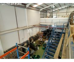 SE VENDE NAVE INDUSTRIAL CON 375 KAVEAS DE LUZ EN ZONA INDUSTRIAL EN ASPE