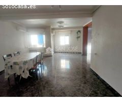 SE VENDE PISO EN BUEN ESTADO EN EL CENTRO DE ASPE