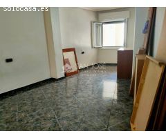 SE VENDE PISO EN BUEN ESTADO EN EL CENTRO DE ASPE