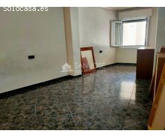 SE VENDE PISO EN BUEN ESTADO EN EL CENTRO DE ASPE