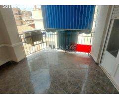 SE VENDE PISO EN BUEN ESTADO EN EL CENTRO DE ASPE