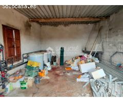 SE VENDE TERRENO CON CASA DE APEROS EN ASPE ZONA HUERTA MAYOR