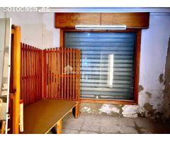 VENTA DE CASA SOLAR EN EL CENTRO DE ASPE