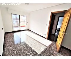 SE VENDE ADOSADO CON LOCAL COMERCIAL EN PETRER EN ZONA LA FOIA.