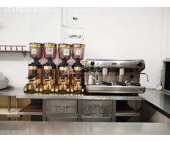 SE VENTE LOCAL CENTRICO MONTADO PARA CAFETERIA
