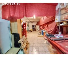 SE VENDE AMPLIO LOCAL COMERCIAL EN EL CENTRO DE HONDÓN DE LAS NIEVES