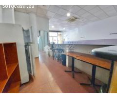 SE VENDE O SE ALQUILA LOCAL COMERCIAL EN EL CENTRO DE ASPE