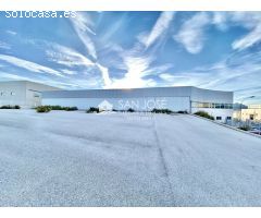 VENDE NAVE EN SAX , POLIGONO DEL CASTILLO (ALICANTE)