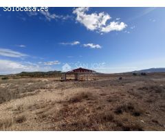 VENTA DE  PARCELA EN MONOVAR