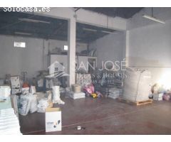 VENTA  DE NAVE INDUSTRIAL EN ASPE ZONA CAMPO DE FUTBOL