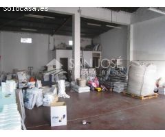 VENTA  DE NAVE INDUSTRIAL EN ASPE ZONA CAMPO DE FUTBOL