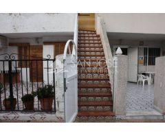Inmobiliaria San Jose Villas and Houses vende piso en Torrevieja