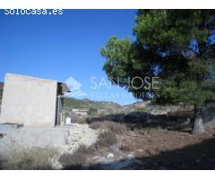 Inmobiliaria San Jose vende parcela en Aspe
