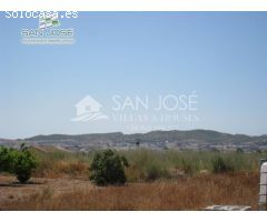 VENTA DE CASA DE CAMPO NUEVA SITUADA ENTRE ASPE Y NOVELDA