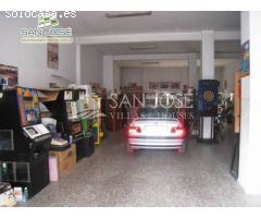 VENTA DE LOCAL COMERCIAL EN NOVELDA EN MUY BUENA ZONA