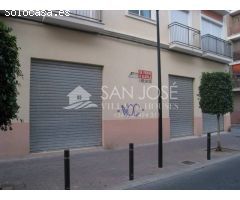 Inmobiliaria San Jose vende o alquila local comercial en Aspe, Alicante, Costa Blanca