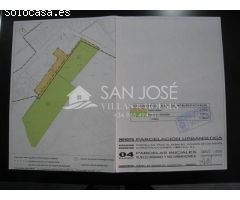 VENTA DE PARCELA CON ALBERGUE CON PROYECTO PARA 5 VIVIENDAS EN ZONA URBANA