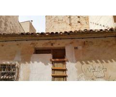 SE VENDE SOLAR CON CASA PARA DERRIBAR EN ASPE, ALICANTE, ESPAÑA, SPAIN.