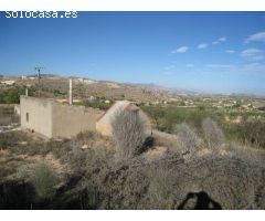 Se vende casa de campo en finca en la Romana en el paraje natural de la Boquera. Se aceptan ofertas