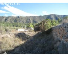 Se vende casa de campo en finca en la Romana en el paraje natural de la Boquera. Se aceptan ofertas