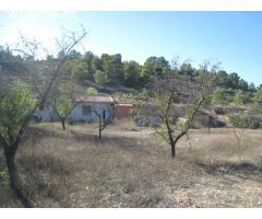 Se vende casa de campo en finca en la Romana en el paraje natural de la Boquera. Se aceptan ofertas