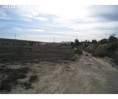 INMOBILIARIA SAN JOSE VILLAS AND HOUSES VENDE PARCELA EN ALENDA GOLF