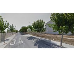 VENTA DE SOLAR URANO EN ZONA PARQUE CON PROYECTO INCLUIDO
