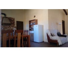 INTERESANTE CASA CON TERRENO EN UNA MUY BUENA ZONA EN PINOSO